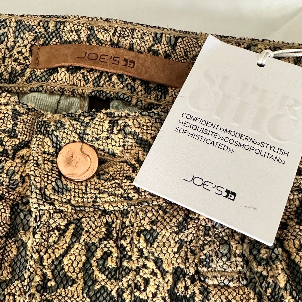 Brand new Joe’s Jean. Unique pattern. Selling because it doesn’t fit.